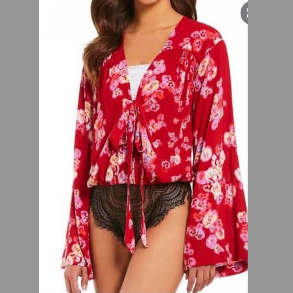 EUC Free People Forties Feels Floral Bell Sleeve Lace Bodysuit